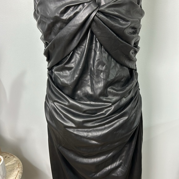 Express Body Contour Faux Leather Twist Front Midi Dress W/Built-In Shapewear Lg - Picture 6 of 13
